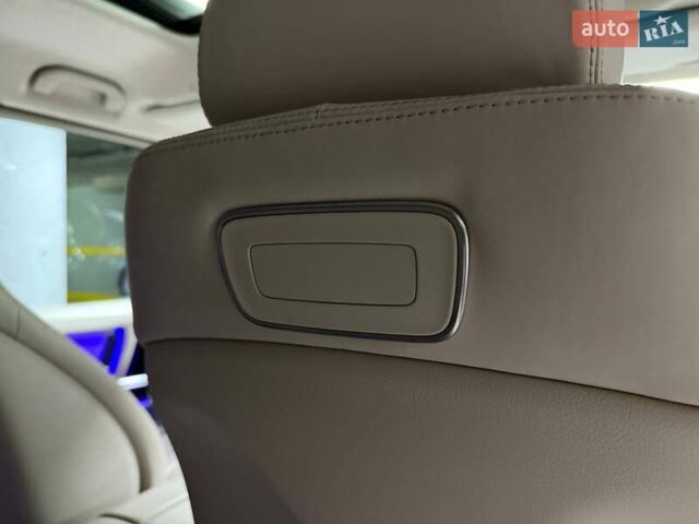 Белый Мерседес Г-Класс, объемом двигателя 3.98 л и пробегом 25 тыс. км за 219500 $, фото 69 на Automoto.ua