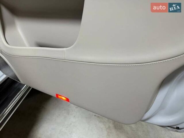 Белый Мерседес Г-Класс, объемом двигателя 3.98 л и пробегом 25 тыс. км за 219500 $, фото 117 на Automoto.ua