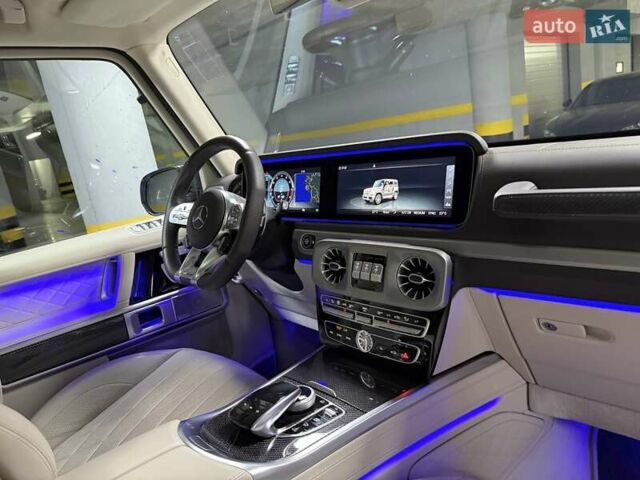Белый Мерседес Г-Класс, объемом двигателя 3.98 л и пробегом 25 тыс. км за 219500 $, фото 102 на Automoto.ua
