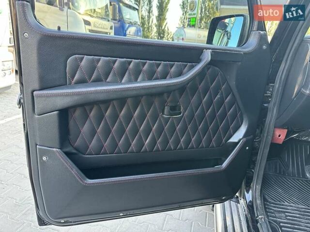 Черный Мерседес Г-Класс, объемом двигателя 3.23 л и пробегом 465 тыс. км за 17888 $, фото 22 на Automoto.ua