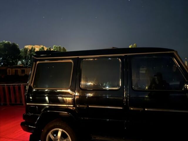 Чорний Мерседес Г-Клас, об'ємом двигуна 3.4 л та пробігом 350 тис. км за 17000 $, фото 19 на Automoto.ua