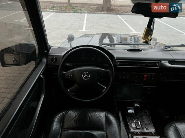Чорний Мерседес Г-Клас, об'ємом двигуна 3.2 л та пробігом 257 тис. км за 19900 $, фото 11 на Automoto.ua