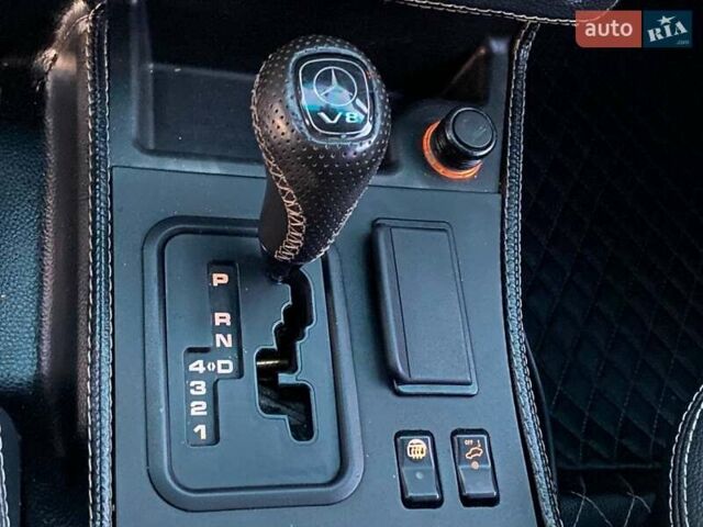Черный Мерседес Г-Класс, объемом двигателя 5 л и пробегом 188 тыс. км за 25500 $, фото 47 на Automoto.ua