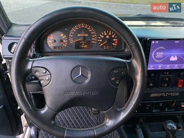 Черный Мерседес Г-Класс, объемом двигателя 5 л и пробегом 188 тыс. км за 25500 $, фото 41 на Automoto.ua