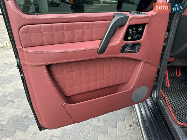 Черный Мерседес Г-Класс, объемом двигателя 4.97 л и пробегом 250 тыс. км за 27400 $, фото 30 на Automoto.ua