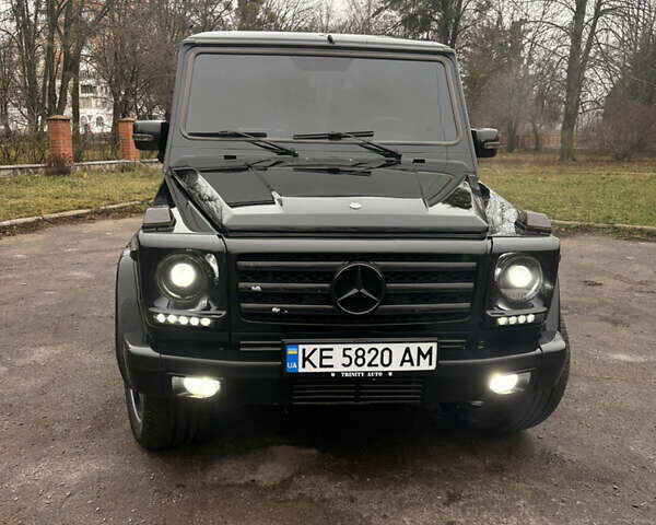 Черный Мерседес Г-Класс, объемом двигателя 4.97 л и пробегом 260 тыс. км за 19400 $, фото 1 на Automoto.ua