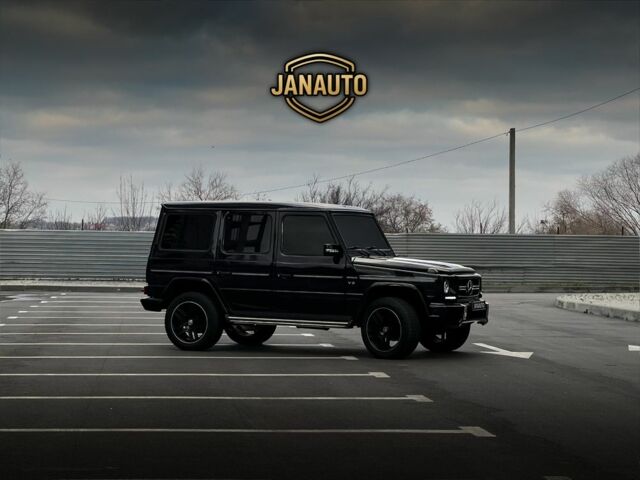 Черный Мерседес Г-Класс, объемом двигателя 5 л и пробегом 252 тыс. км за 20100 $, фото 2 на Automoto.ua