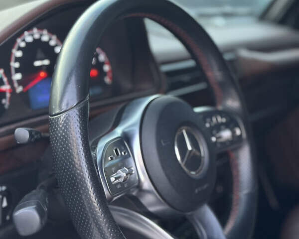 Черный Мерседес Г-Класс, объемом двигателя 5 л и пробегом 305 тыс. км за 18800 $, фото 8 на Automoto.ua