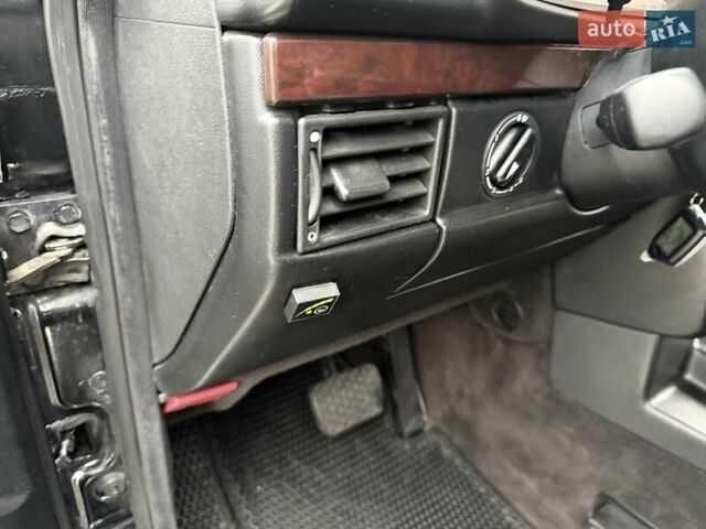 Черный Мерседес Г-Класс, объемом двигателя 4.97 л и пробегом 280 тыс. км за 16900 $, фото 8 на Automoto.ua