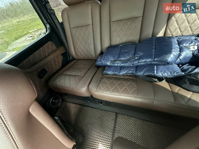 Черный Мерседес Г-Класс, объемом двигателя 4.97 л и пробегом 300 тыс. км за 19999 $, фото 15 на Automoto.ua