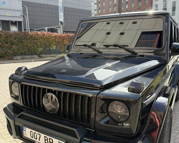 Черный Мерседес Г-Класс, объемом двигателя 5 л и пробегом 316 тыс. км за 27000 $, фото 1 на Automoto.ua