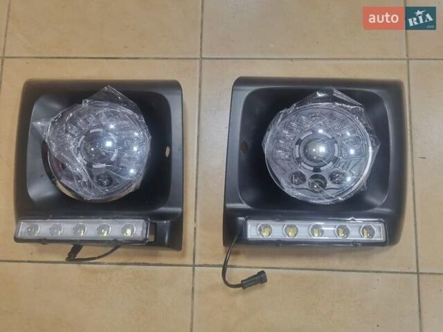 Черный Мерседес Г-Класс, объемом двигателя 4.97 л и пробегом 111 тыс. км за 23000 $, фото 4 на Automoto.ua