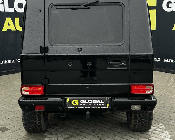 Чорний Мерседес Г-Клас, об'ємом двигуна 4.97 л та пробігом 225 тис. км за 19700 $, фото 26 на Automoto.ua