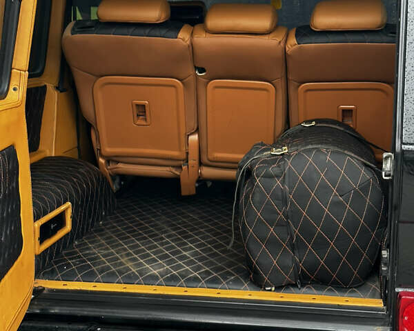 Чорний Мерседес Г-Клас, об'ємом двигуна 4.97 л та пробігом 225 тис. км за 19700 $, фото 24 на Automoto.ua