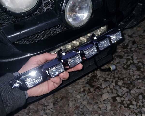 Черный Мерседес Г-Класс, объемом двигателя 4.97 л и пробегом 111 тыс. км за 23000 $, фото 2 на Automoto.ua