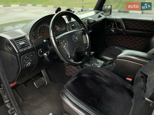 Черный Мерседес Г-Класс, объемом двигателя 5 л и пробегом 205 тыс. км за 22900 $, фото 11 на Automoto.ua