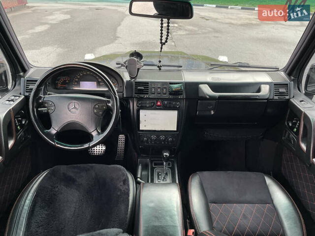 Черный Мерседес Г-Класс, объемом двигателя 5 л и пробегом 205 тыс. км за 22900 $, фото 18 на Automoto.ua