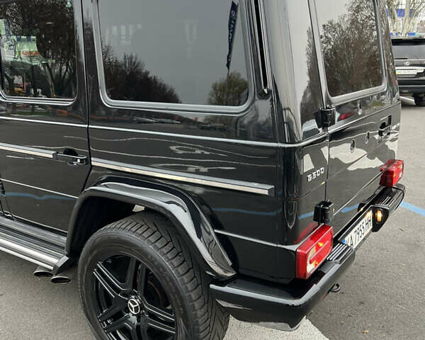 Чорний Мерседес Г-Клас, об'ємом двигуна 5 л та пробігом 259 тис. км за 23000 $, фото 4 на Automoto.ua