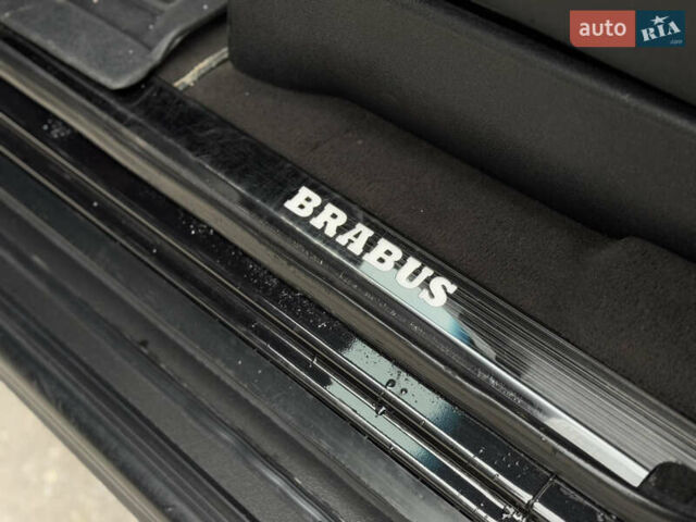 Черный Мерседес Г-Класс, объемом двигателя 5 л и пробегом 150 тыс. км за 39500 $, фото 40 на Automoto.ua