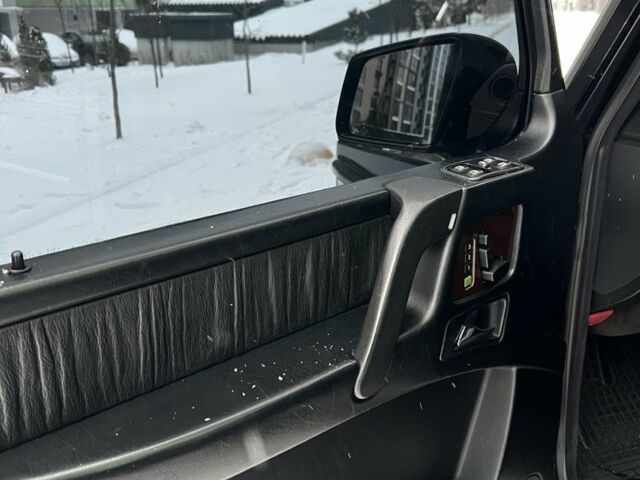 Чорний Мерседес Г-Клас, об'ємом двигуна 5 л та пробігом 260 тис. км за 22900 $, фото 13 на Automoto.ua