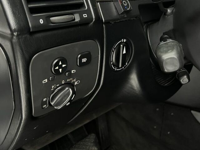 Чорний Мерседес Г-Клас, об'ємом двигуна 5 л та пробігом 260 тис. км за 22900 $, фото 16 на Automoto.ua