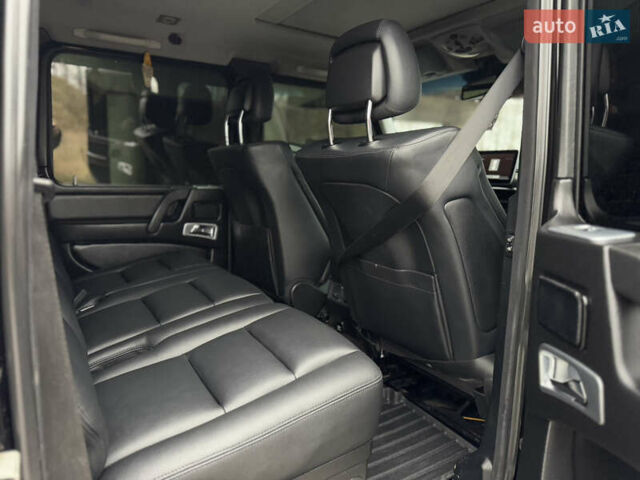 Черный Мерседес Г-Класс, объемом двигателя 5 л и пробегом 150 тыс. км за 39500 $, фото 46 на Automoto.ua