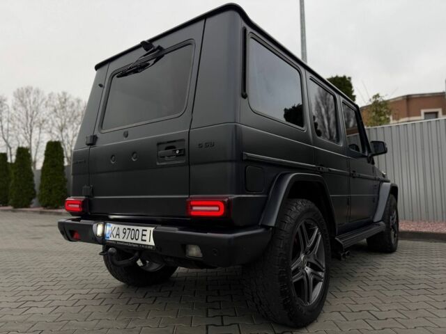 Черный Мерседес Г-Класс, объемом двигателя 5 л и пробегом 260 тыс. км за 21900 $, фото 3 на Automoto.ua