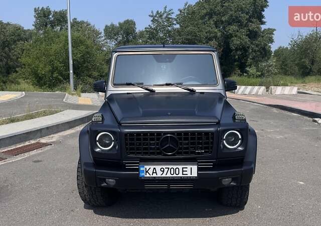 Черный Мерседес Г-Класс, объемом двигателя 4.97 л и пробегом 310 тыс. км за 28000 $, фото 10 на Automoto.ua