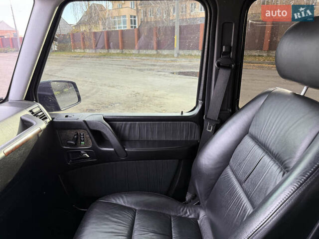 Чорний Мерседес Г-Клас, об'ємом двигуна 4.97 л та пробігом 260 тис. км за 24500 $, фото 2 на Automoto.ua