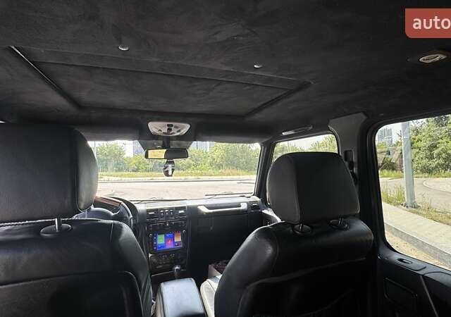 Черный Мерседес Г-Класс, объемом двигателя 4.97 л и пробегом 310 тыс. км за 28000 $, фото 18 на Automoto.ua