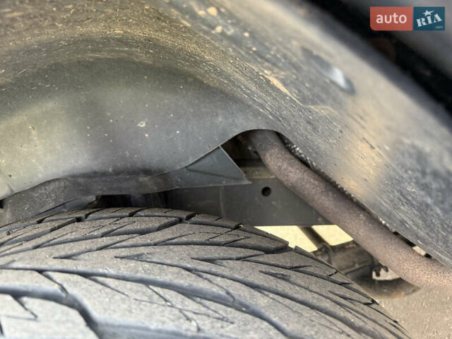 Чорний Мерседес Г-Клас, об'ємом двигуна 4.97 л та пробігом 260 тис. км за 24500 $, фото 7 на Automoto.ua