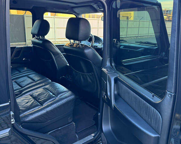 Черный Мерседес Г-Класс, объемом двигателя 5 л и пробегом 232 тыс. км за 34000 $, фото 10 на Automoto.ua