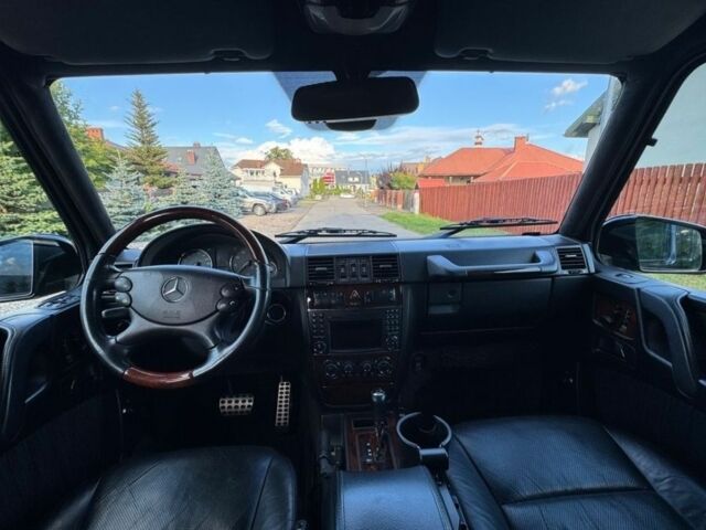 Черный Мерседес Г-Класс, объемом двигателя 5.5 л и пробегом 200 тыс. км за 8500 $, фото 7 на Automoto.ua