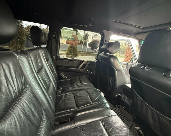 Черный Мерседес Г-Класс, объемом двигателя 4.97 л и пробегом 167 тыс. км за 31777 $, фото 9 на Automoto.ua