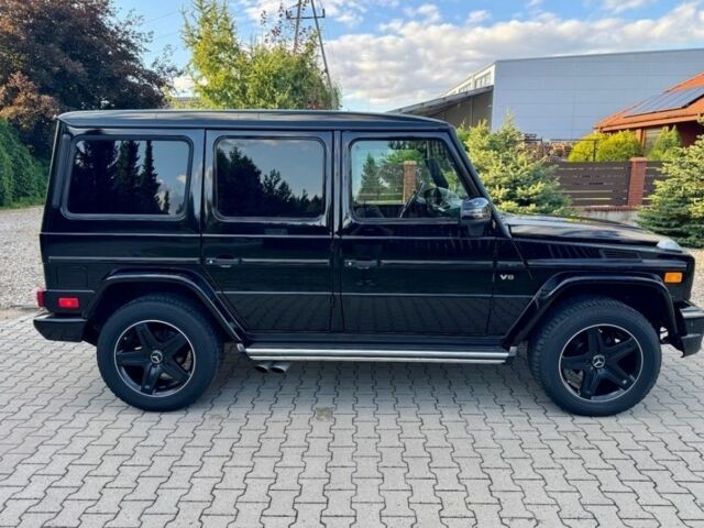 Черный Мерседес Г-Класс, объемом двигателя 5.5 л и пробегом 200 тыс. км за 8500 $, фото 5 на Automoto.ua