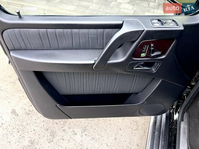 Черный Мерседес Г-Класс, объемом двигателя 5.5 л и пробегом 131 тыс. км за 45000 $, фото 29 на Automoto.ua