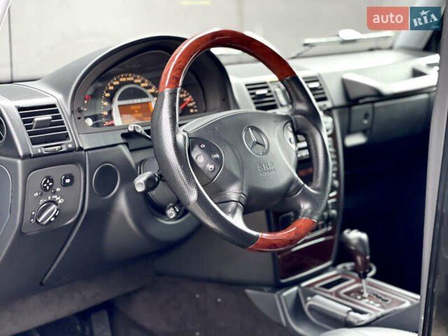 Черный Мерседес Г-Класс, объемом двигателя 5.5 л и пробегом 131 тыс. км за 45000 $, фото 37 на Automoto.ua
