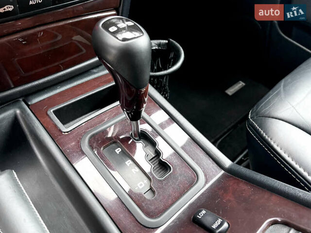 Черный Мерседес Г-Класс, объемом двигателя 5.5 л и пробегом 131 тыс. км за 45000 $, фото 33 на Automoto.ua