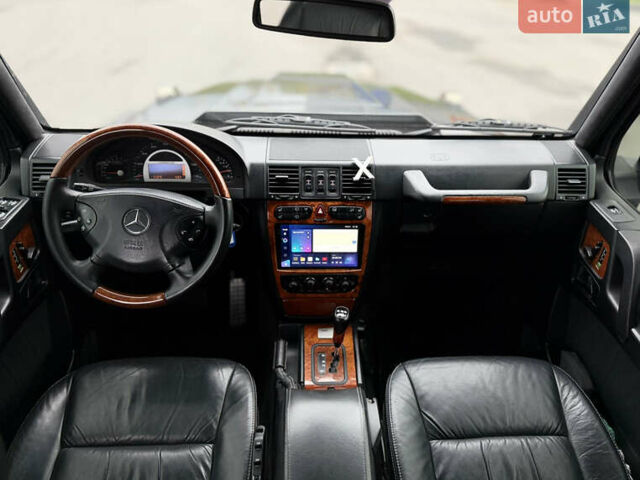 Черный Мерседес Г-Класс, объемом двигателя 5.44 л и пробегом 198 тыс. км за 30000 $, фото 13 на Automoto.ua