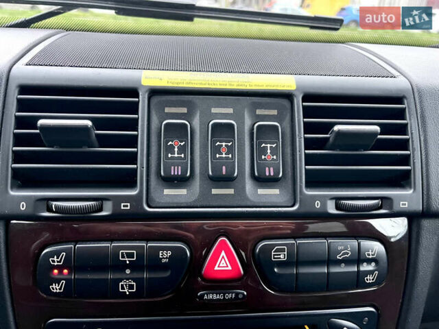 Черный Мерседес Г-Класс, объемом двигателя 5.5 л и пробегом 131 тыс. км за 45000 $, фото 3 на Automoto.ua