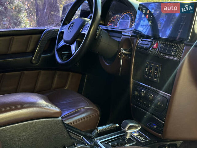 Чорний Мерседес Г-Клас, об'ємом двигуна 5.44 л та пробігом 229 тис. км за 34900 $, фото 18 на Automoto.ua