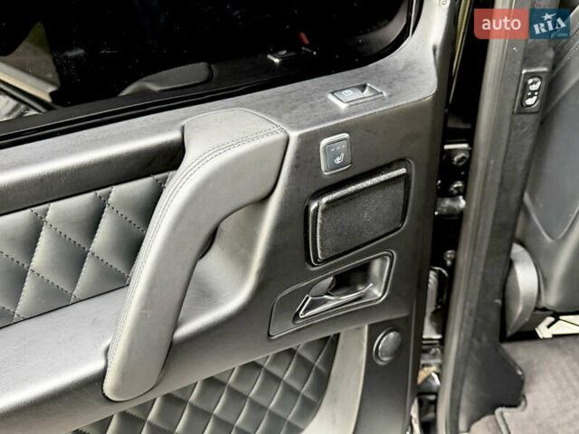 Чорний Мерседес Г-Клас, об'ємом двигуна 5 л та пробігом 200 тис. км за 35000 $, фото 113 на Automoto.ua