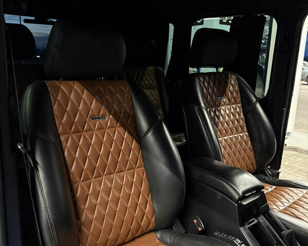 Чорний Мерседес Г-Клас, об'ємом двигуна 5 л та пробігом 152 тис. км за 29900 $, фото 20 на Automoto.ua