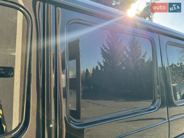 Черный Мерседес Г-Класс, объемом двигателя 4.97 л и пробегом 296 тыс. км за 27900 $, фото 15 на Automoto.ua