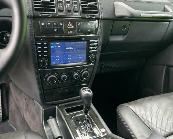 Чорний Мерседес Г-Клас, об'ємом двигуна 5.44 л та пробігом 160 тис. км за 39900 $, фото 16 на Automoto.ua