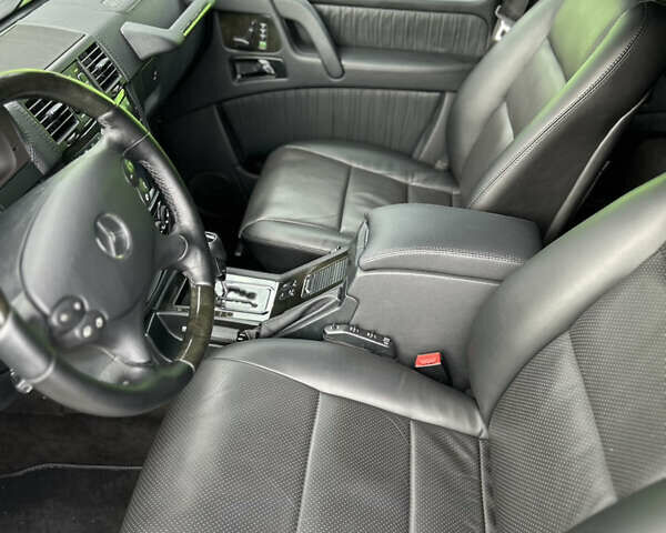 Чорний Мерседес Г-Клас, об'ємом двигуна 5.44 л та пробігом 160 тис. км за 39900 $, фото 14 на Automoto.ua