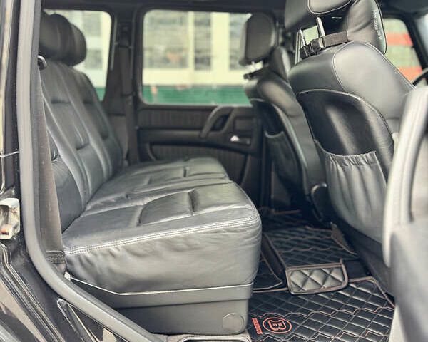 Черный Мерседес Г-Класс, объемом двигателя 5.5 л и пробегом 180 тыс. км за 40000 $, фото 27 на Automoto.ua