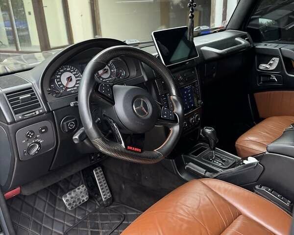 Черный Мерседес Г-Класс, объемом двигателя 5.44 л и пробегом 170 тыс. км за 46000 $, фото 16 на Automoto.ua