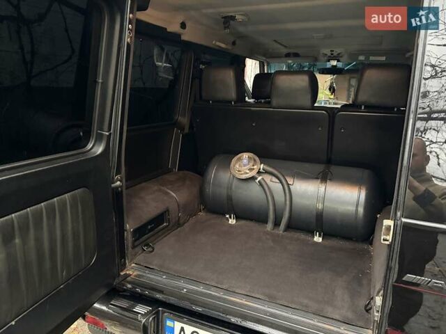 Чорний Мерседес Г-Клас, об'ємом двигуна 4.97 л та пробігом 252 тис. км за 23600 $, фото 9 на Automoto.ua