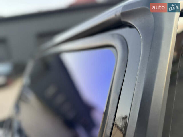 Черный Мерседес Г-Класс, объемом двигателя 4.97 л и пробегом 215 тыс. км за 33800 $, фото 28 на Automoto.ua